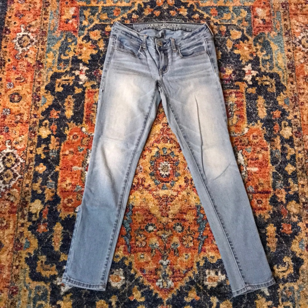 American Eagle Light Wash Jegging